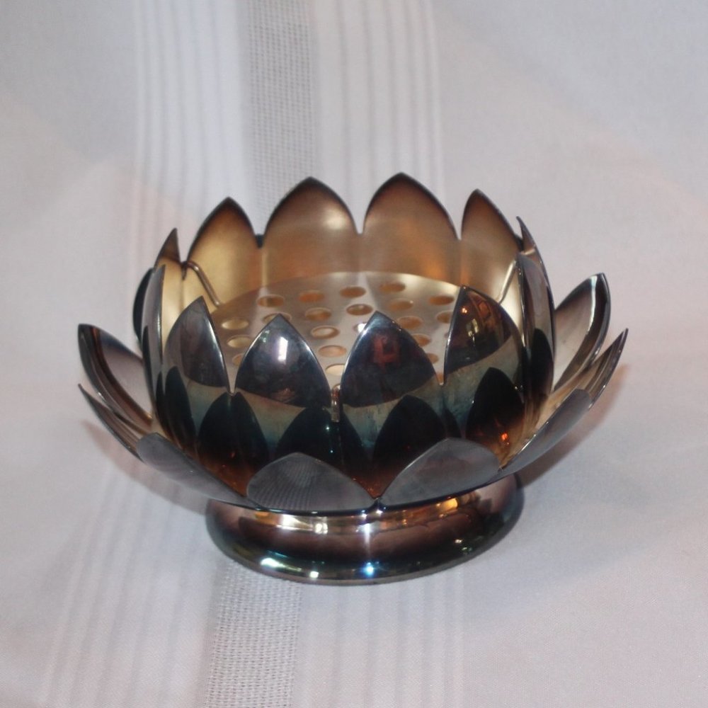 Vintage silver plated lotus flower bowl - 1970s